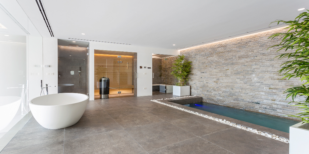 Mamparas de ducha, espejos y puertas de spa