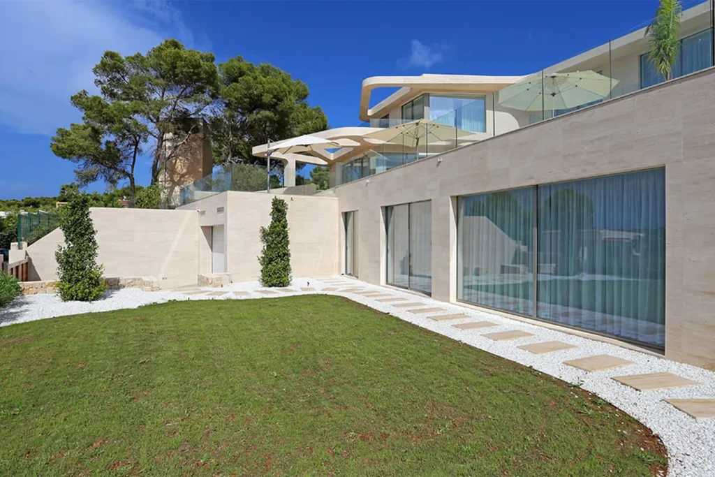 Galería Villa Claudia 4 Galería Villa Claudia 4